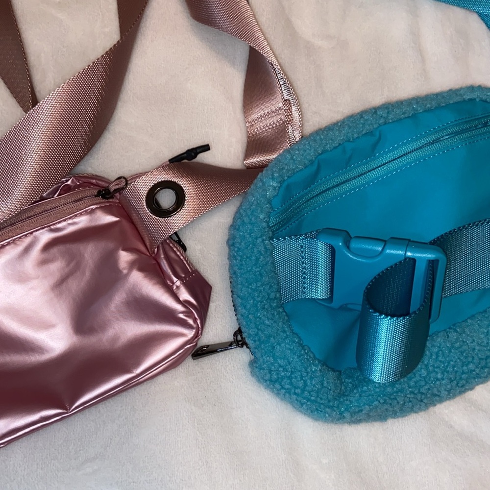 Fanny pack , bundle - Picture 7 of 8